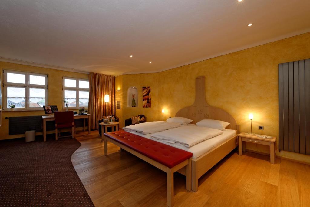 מאמלסדורף Hotel & Brauereigasthof Drei Kronen מראה חיצוני תמונה