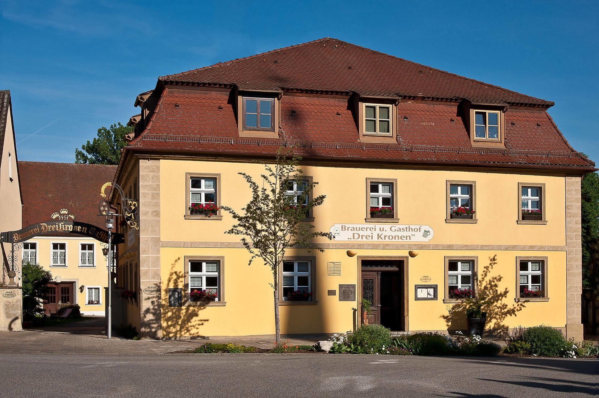 מאמלסדורף Hotel & Brauereigasthof Drei Kronen מראה חיצוני תמונה