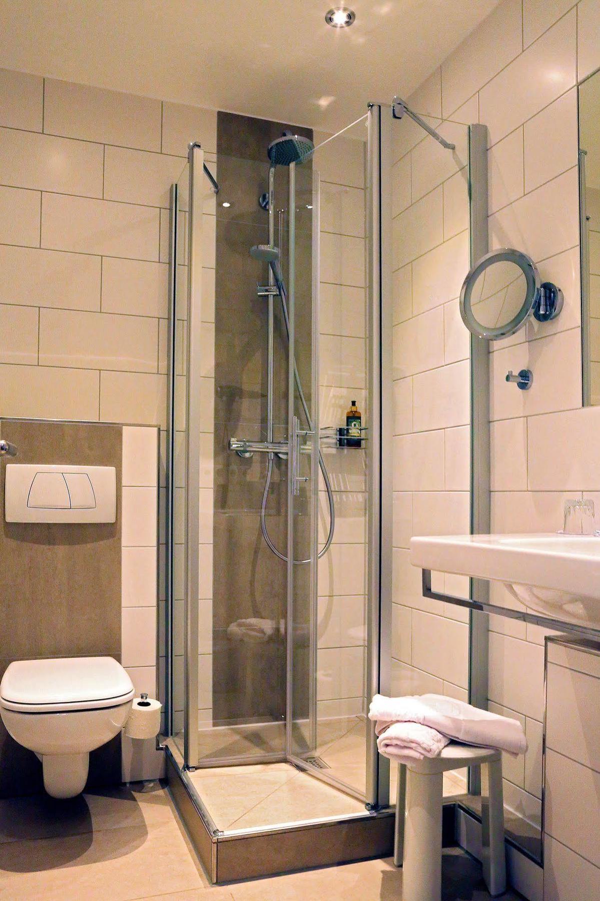 מאמלסדורף Hotel & Brauereigasthof Drei Kronen מראה חיצוני תמונה